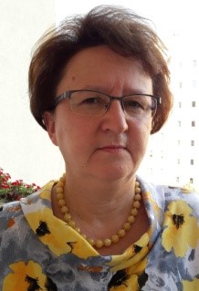 dr n. med. Elżbieta Oszukowska